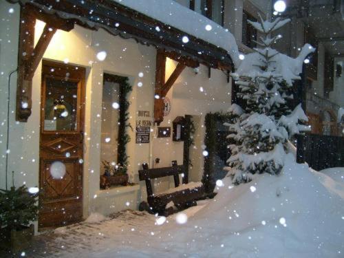 Le Cairn Aparthotel Val-dʼIsère Exterior foto